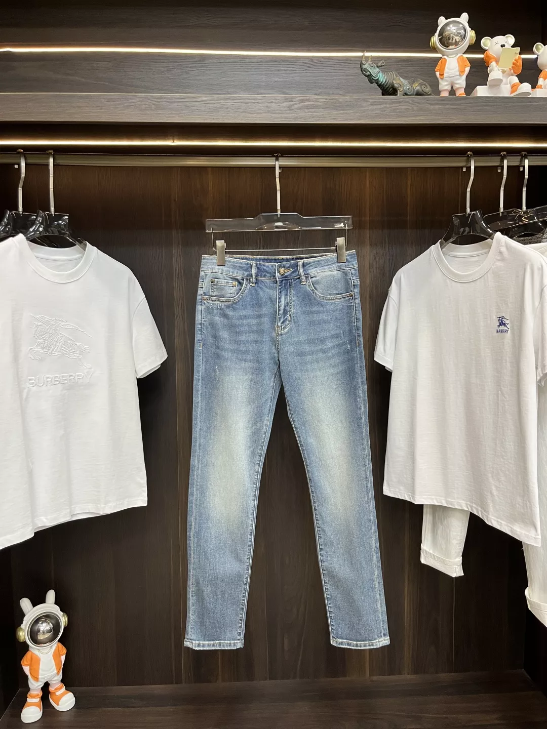Burberry Jeans For Men Durable 7408