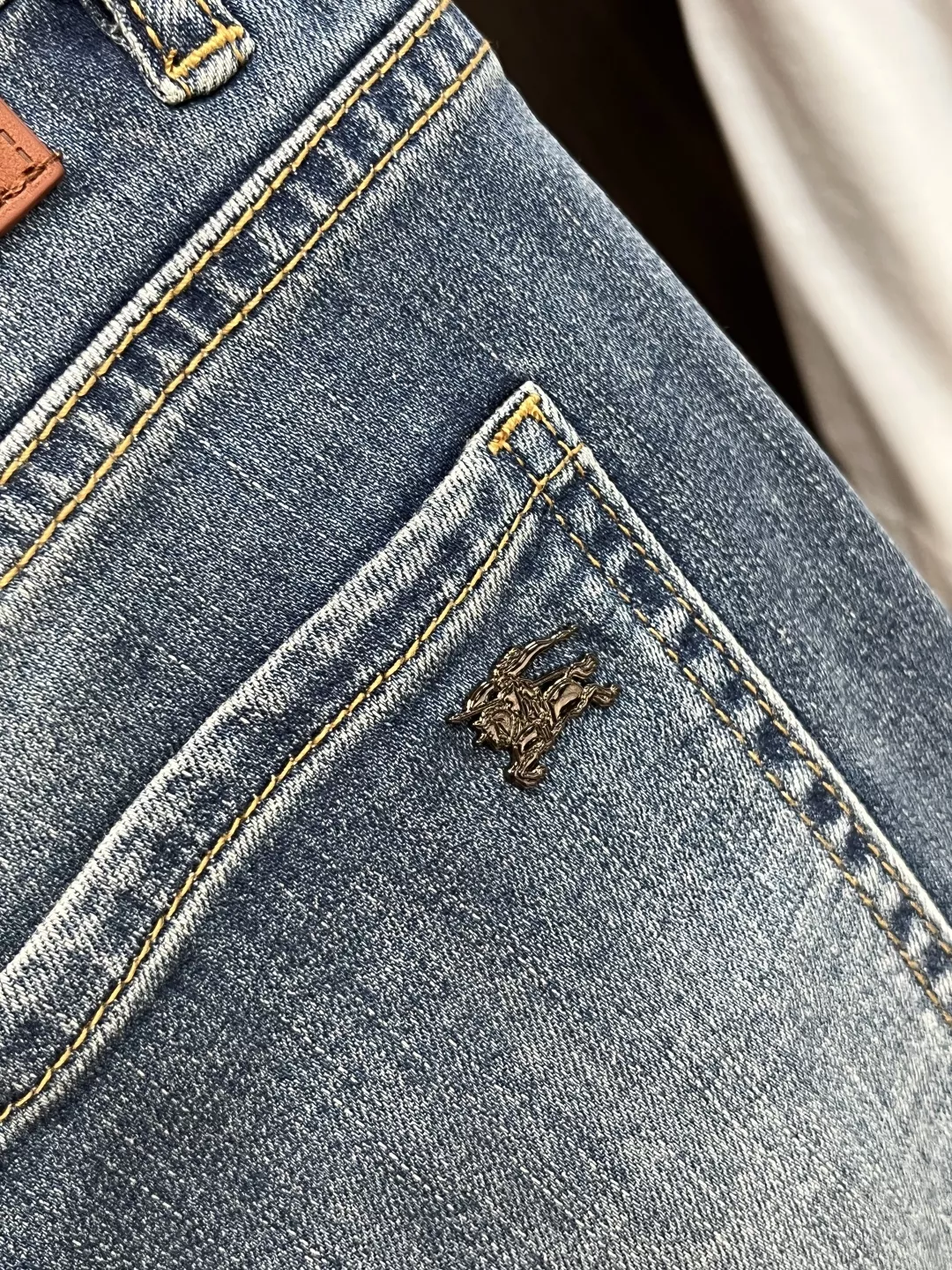 Burberry Jeans For Men Durable 7408