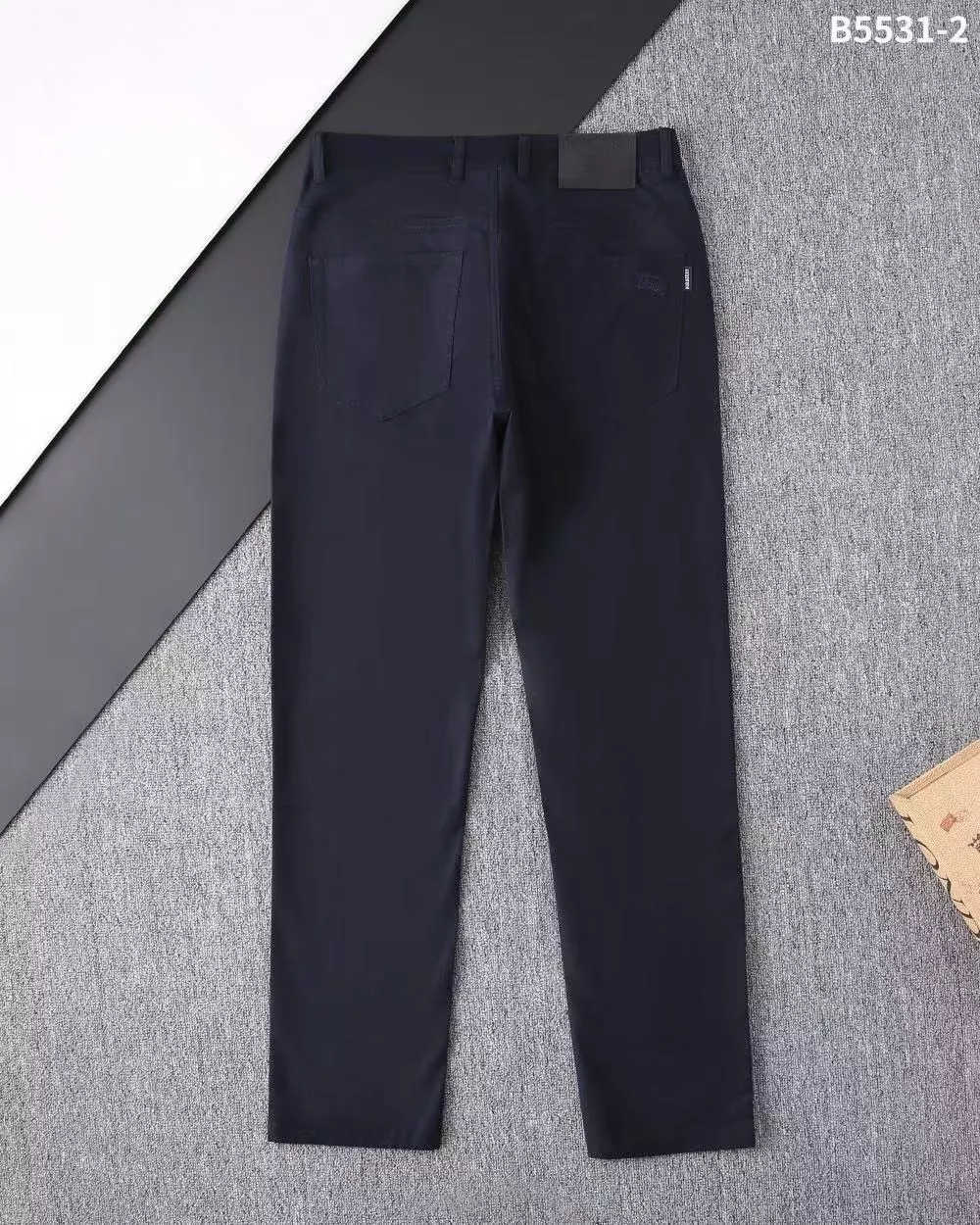 Burberry Jeans For Men Sleek 7056