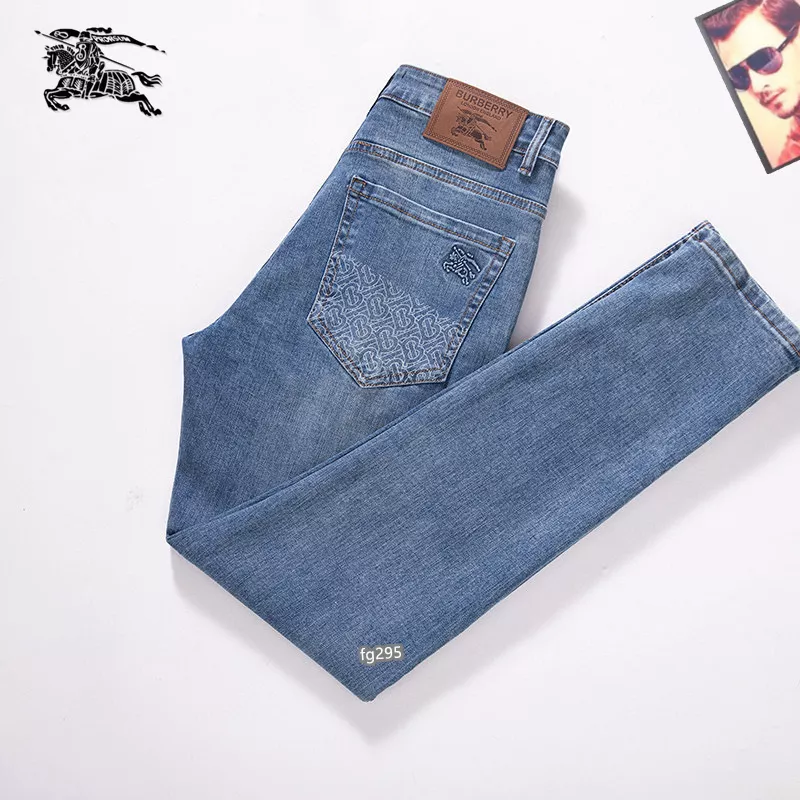Burberry Jeans For Men Trendsetting 9307