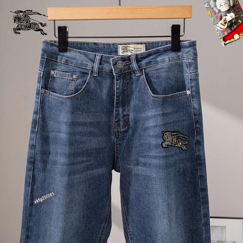 Burberry Jeans For Men UrbanStyle 3325
