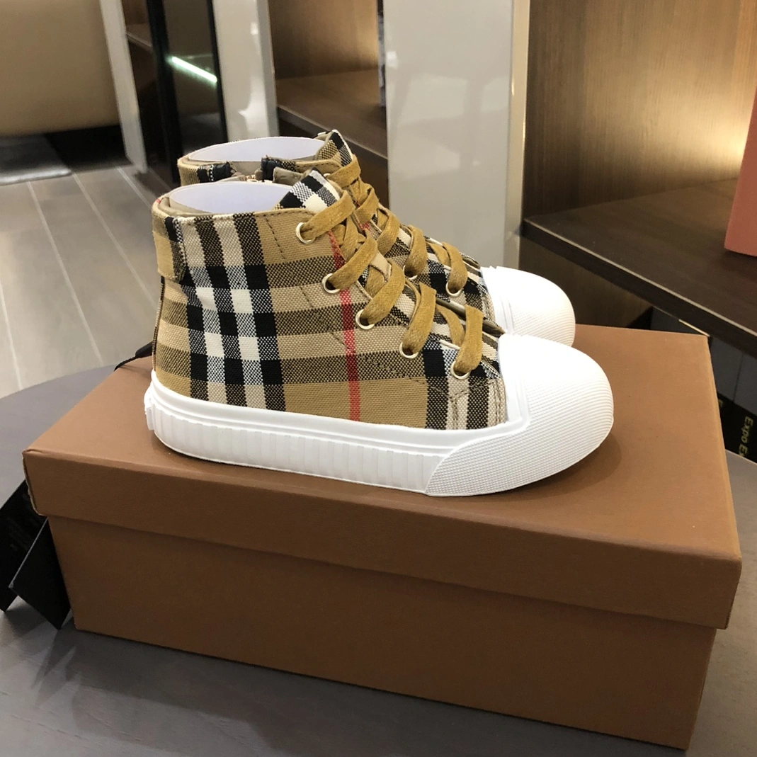 Burberry Kids' Shoes Cozy 3137