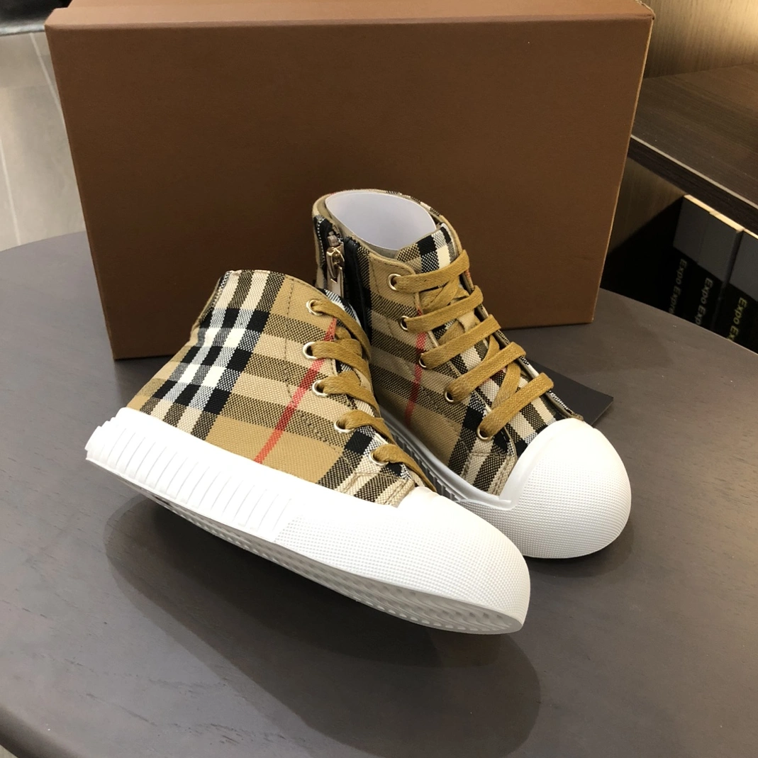 Burberry Kids' Shoes Cozy 3137
