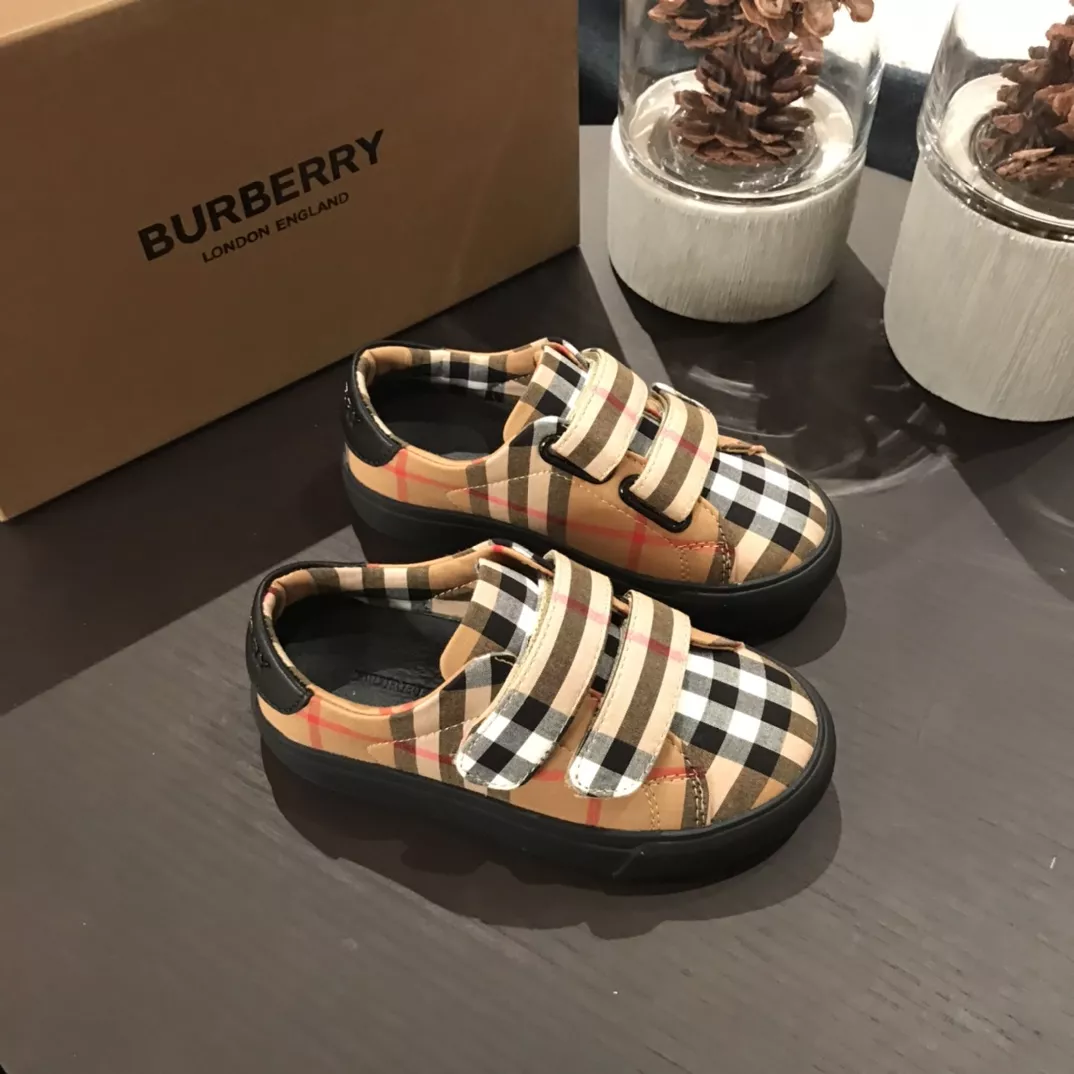 Burberry Kids' Shoes Efficient 4659