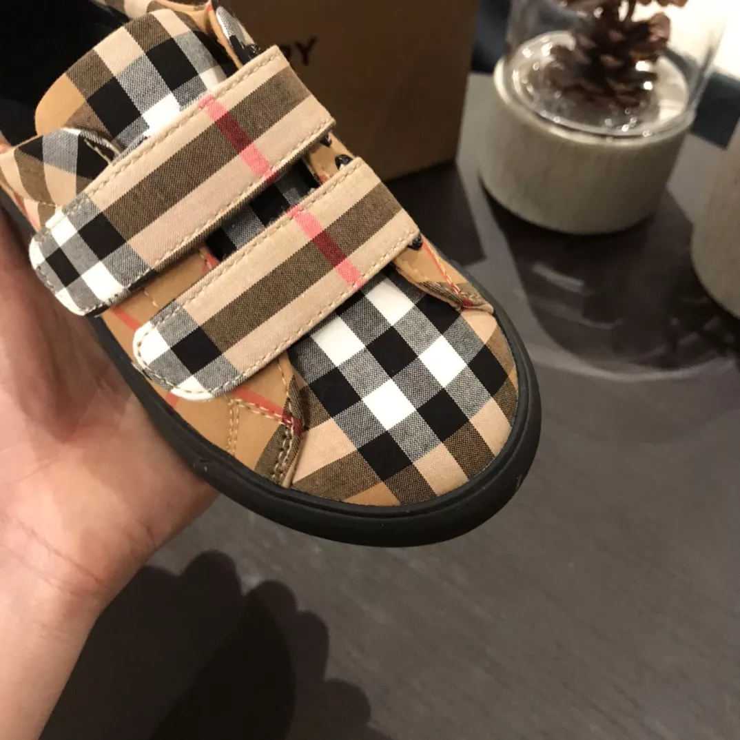 Burberry Kids' Shoes Efficient 4659