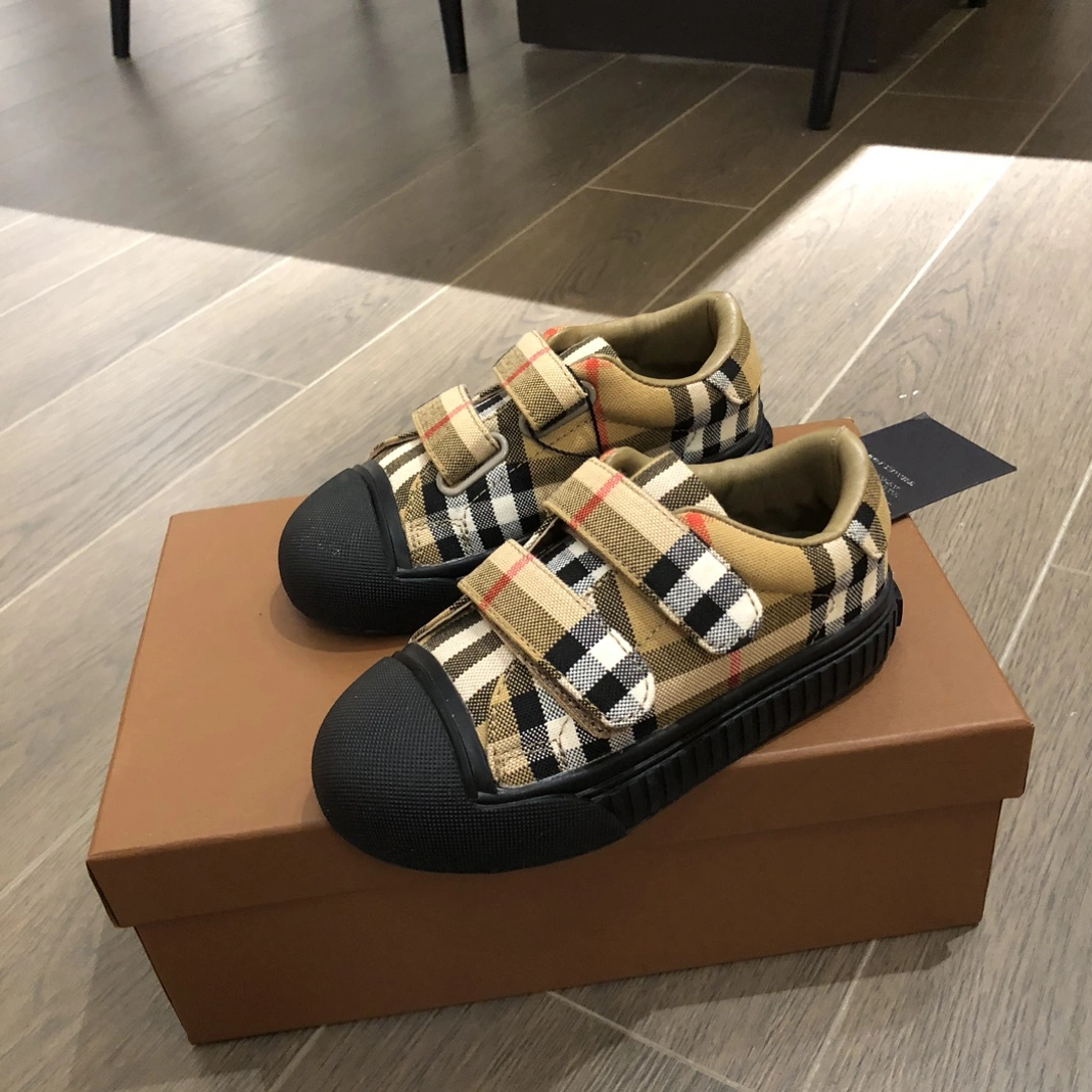 Burberry Kids' Shoes GoAnywhere 9227