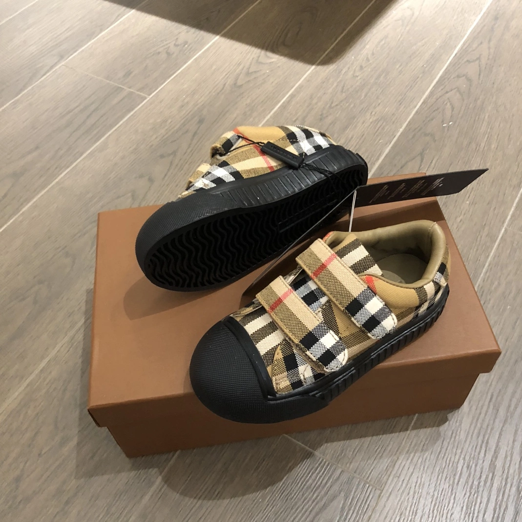 Burberry Kids' Shoes GoAnywhere 9227