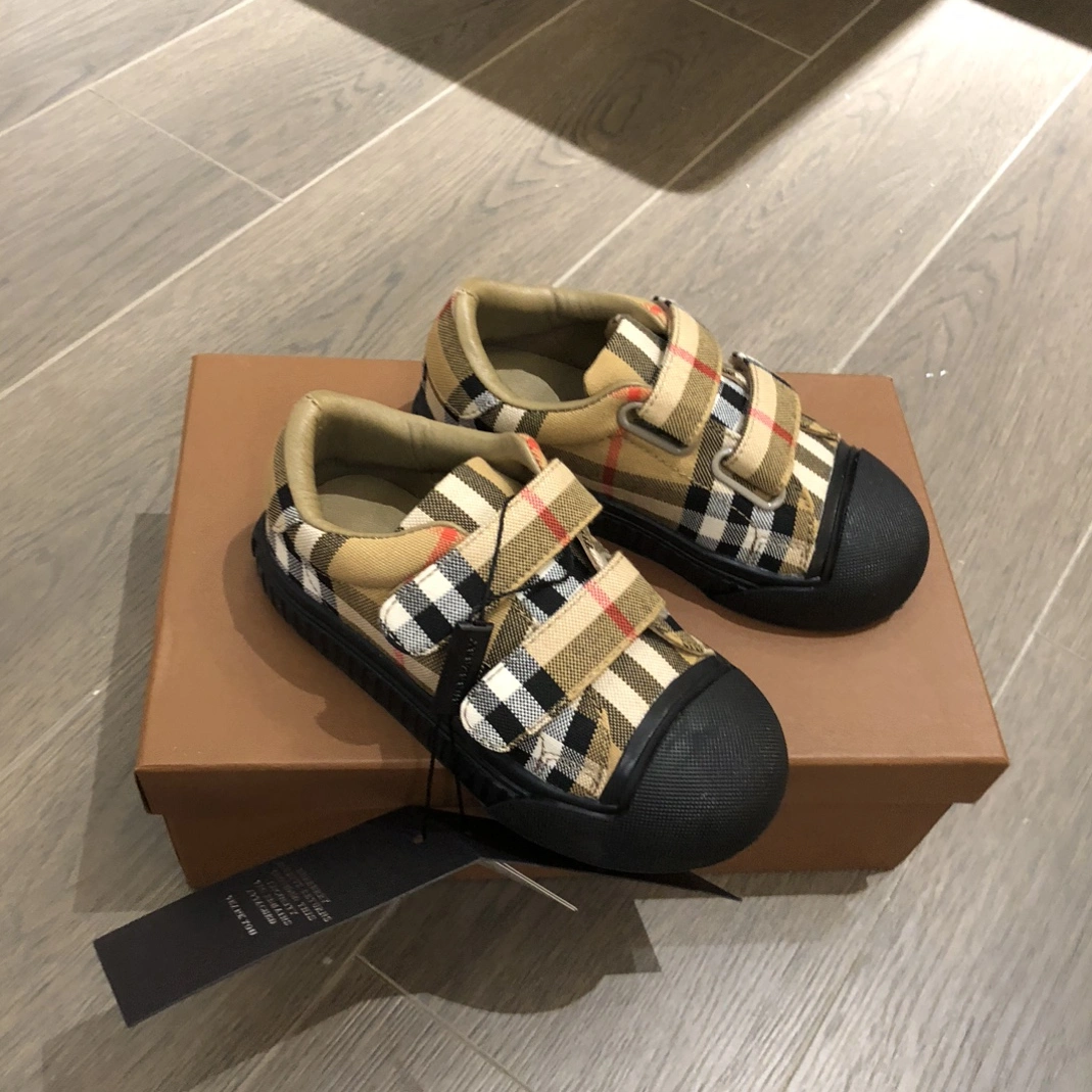 Burberry Kids' Shoes GoAnywhere 9227
