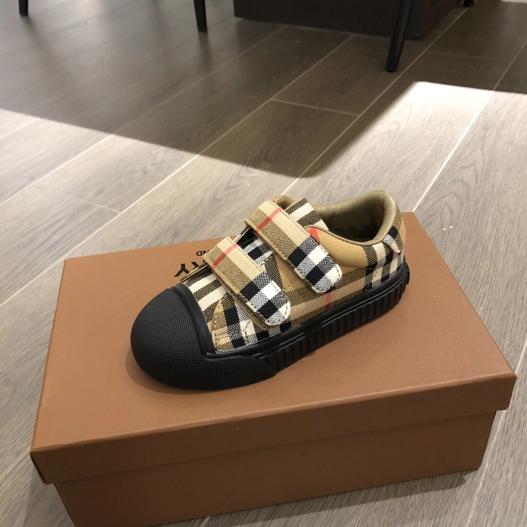 Burberry Kids' Shoes GoAnywhere 9227