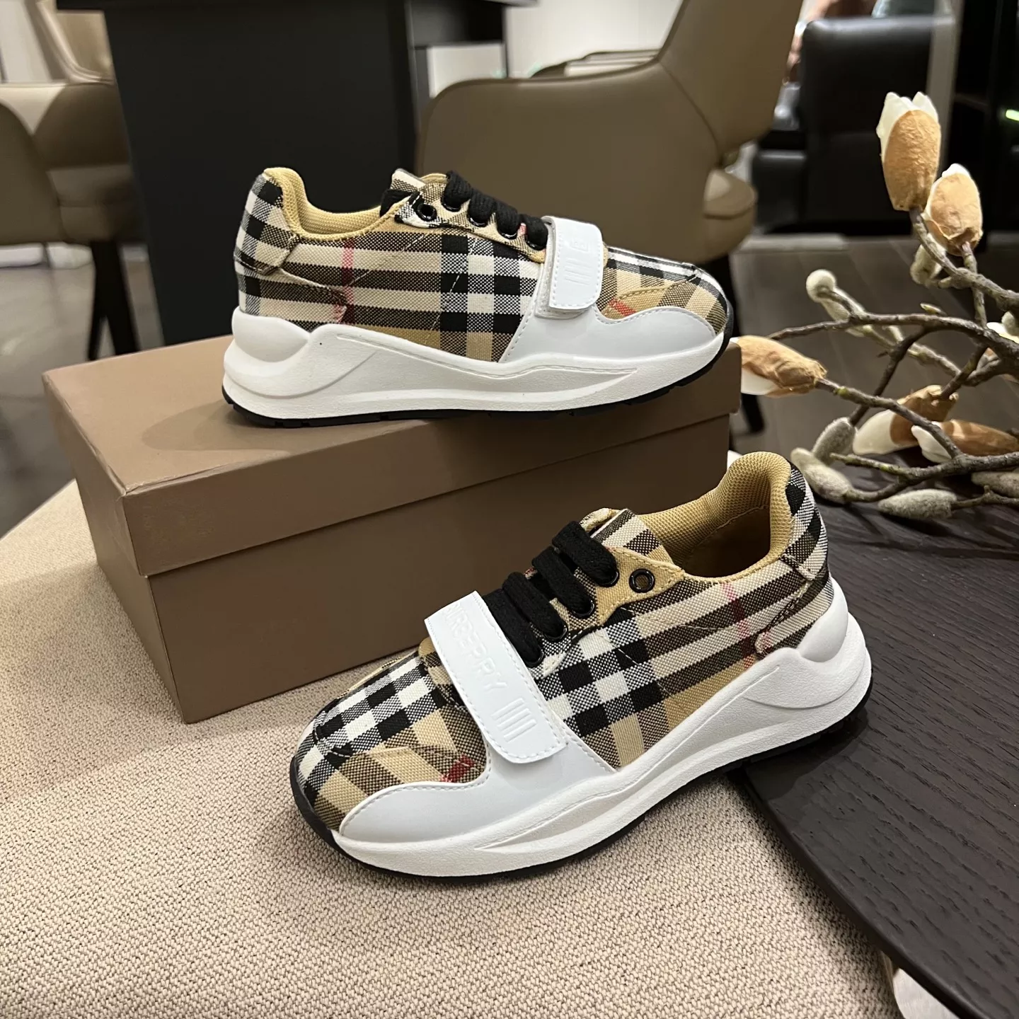 Burberry Kids' Shoes Popular 9553