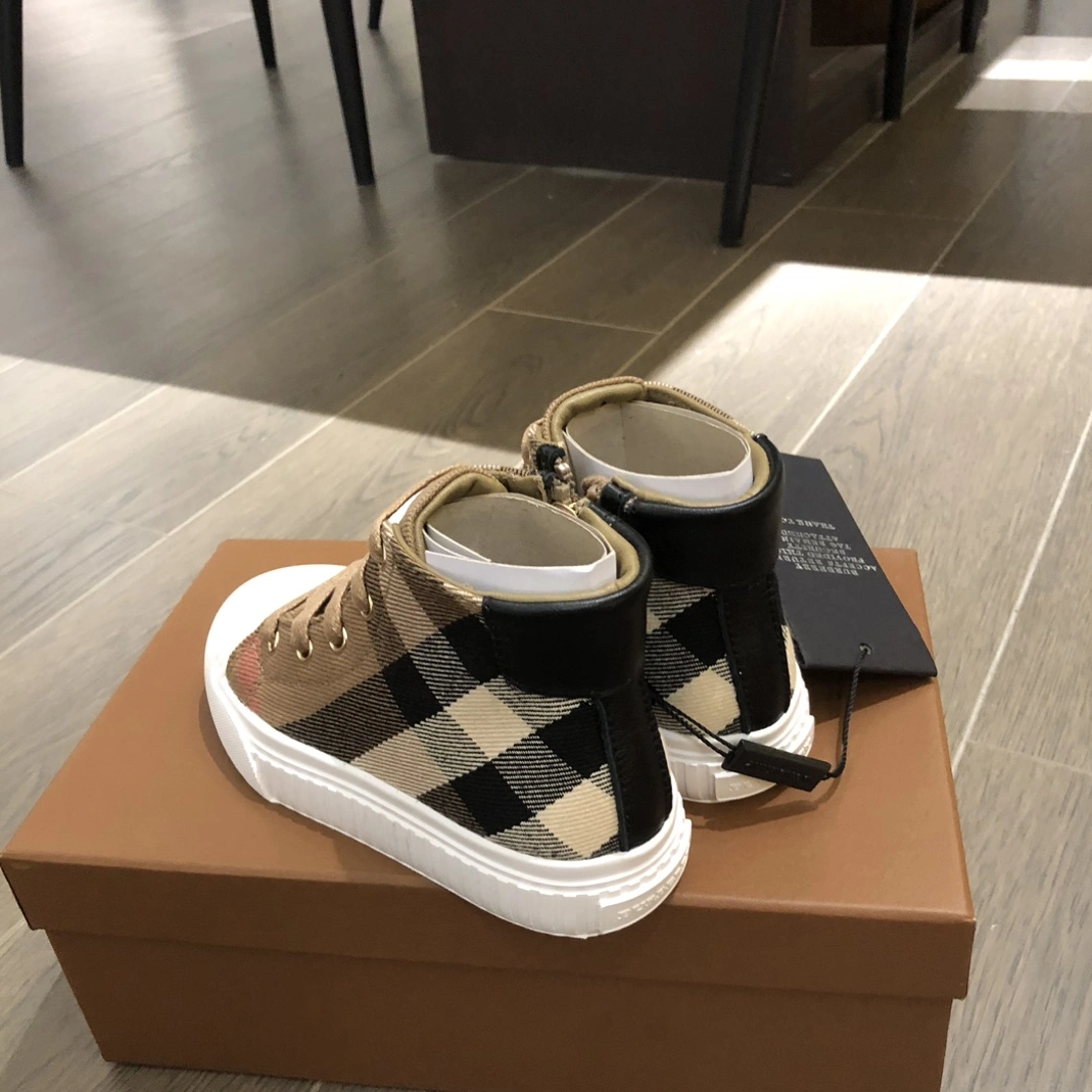 Burberry Kids' Shoes Unique 2828