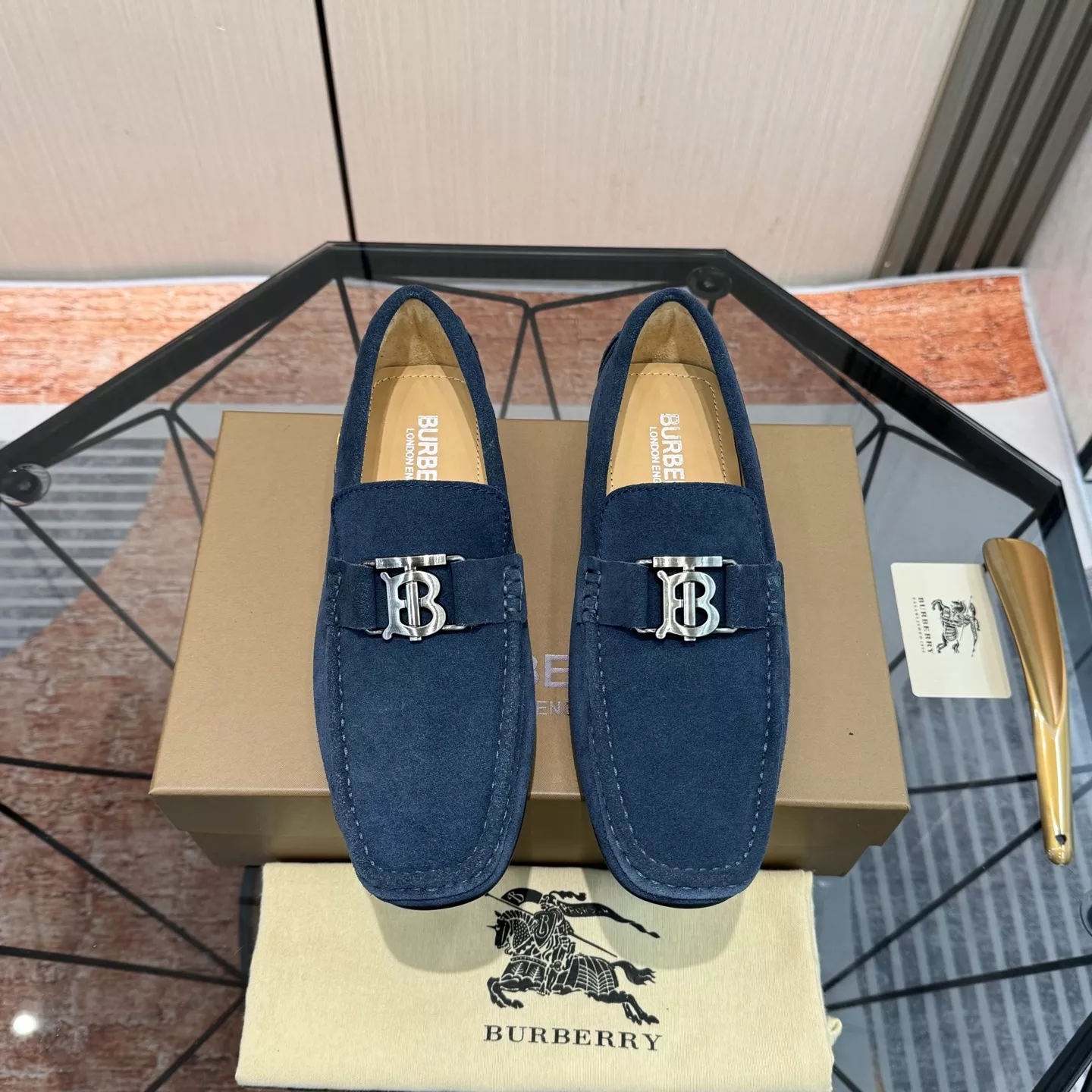 Burberry Leather Shoes For Men AllSeason 2557