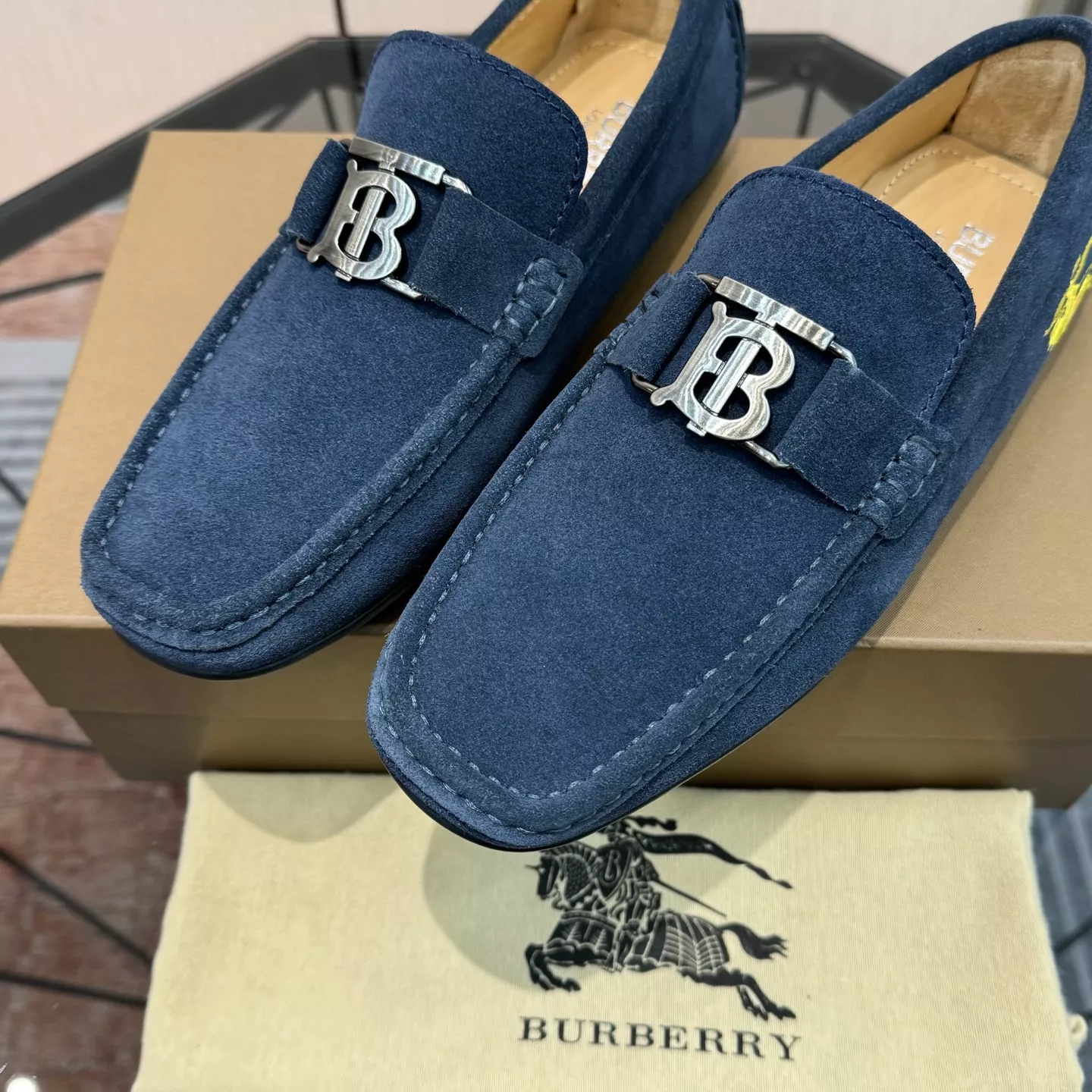 Burberry Leather Shoes For Men AllSeason 2557