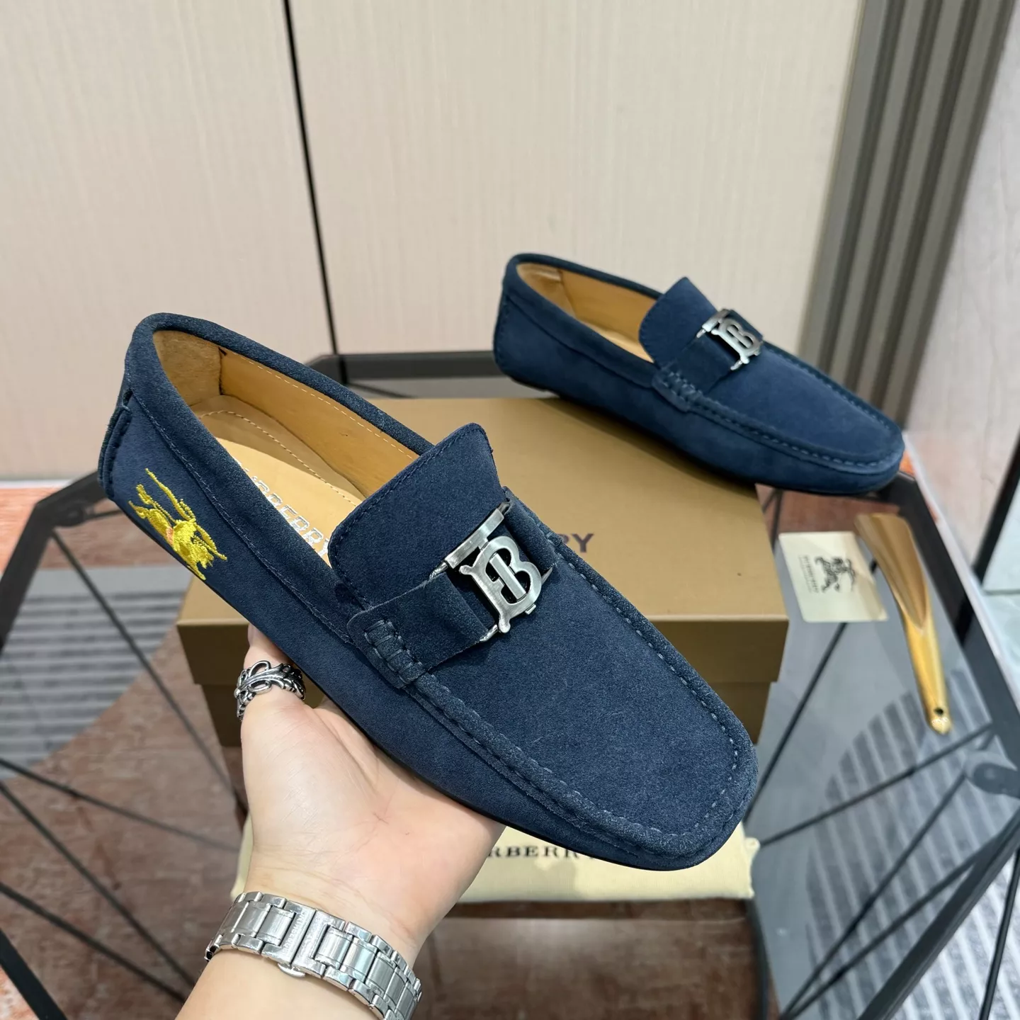 Burberry Leather Shoes For Men AllSeason 2557