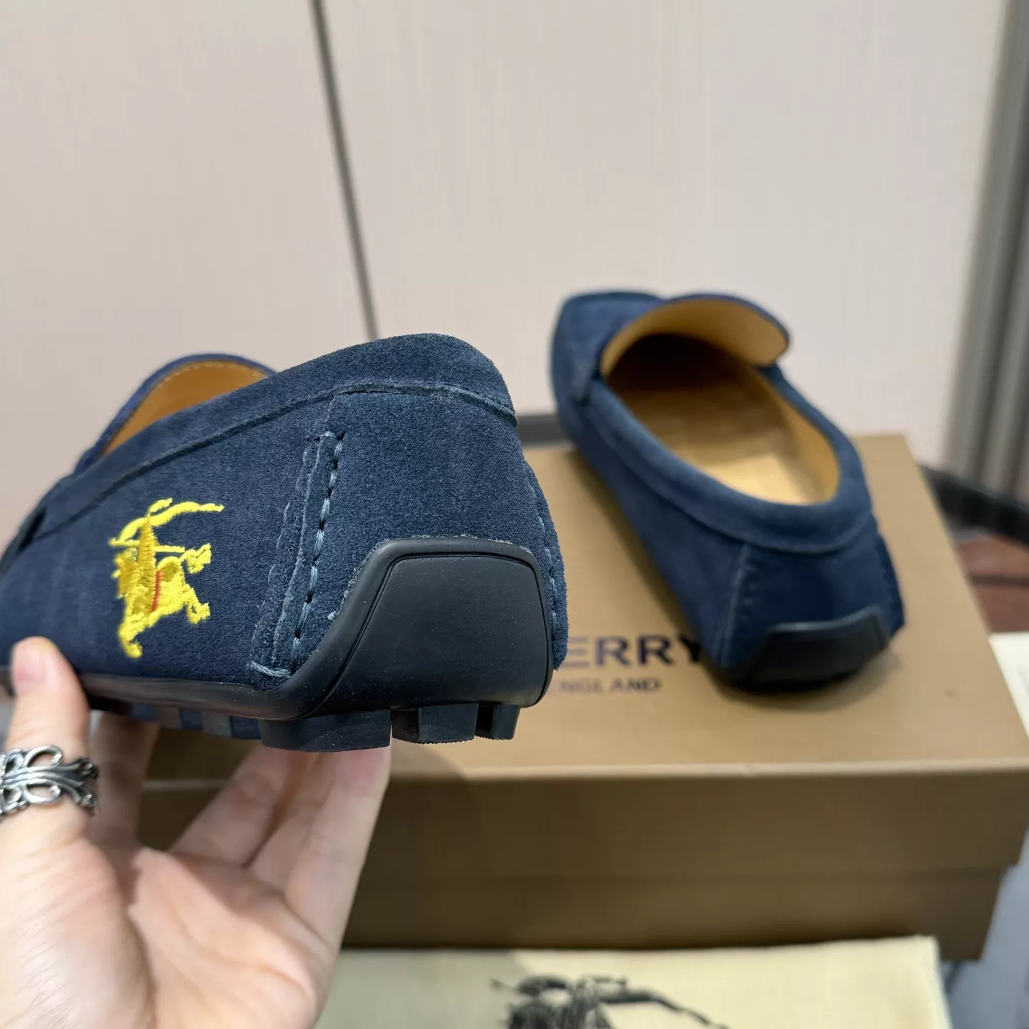 Burberry Leather Shoes For Men AllSeason 2557