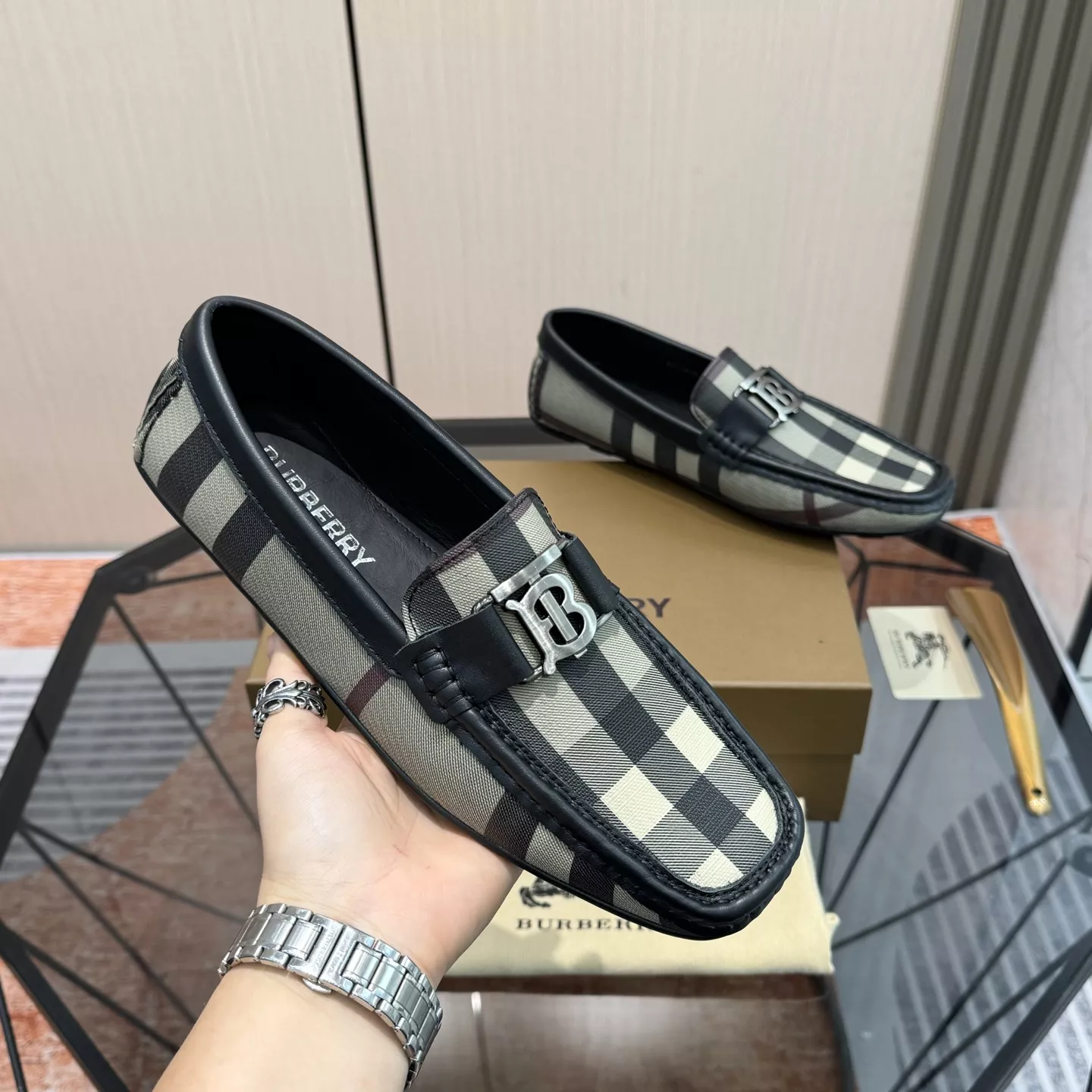 Burberry Leather Shoes For Men StreetReady 9576