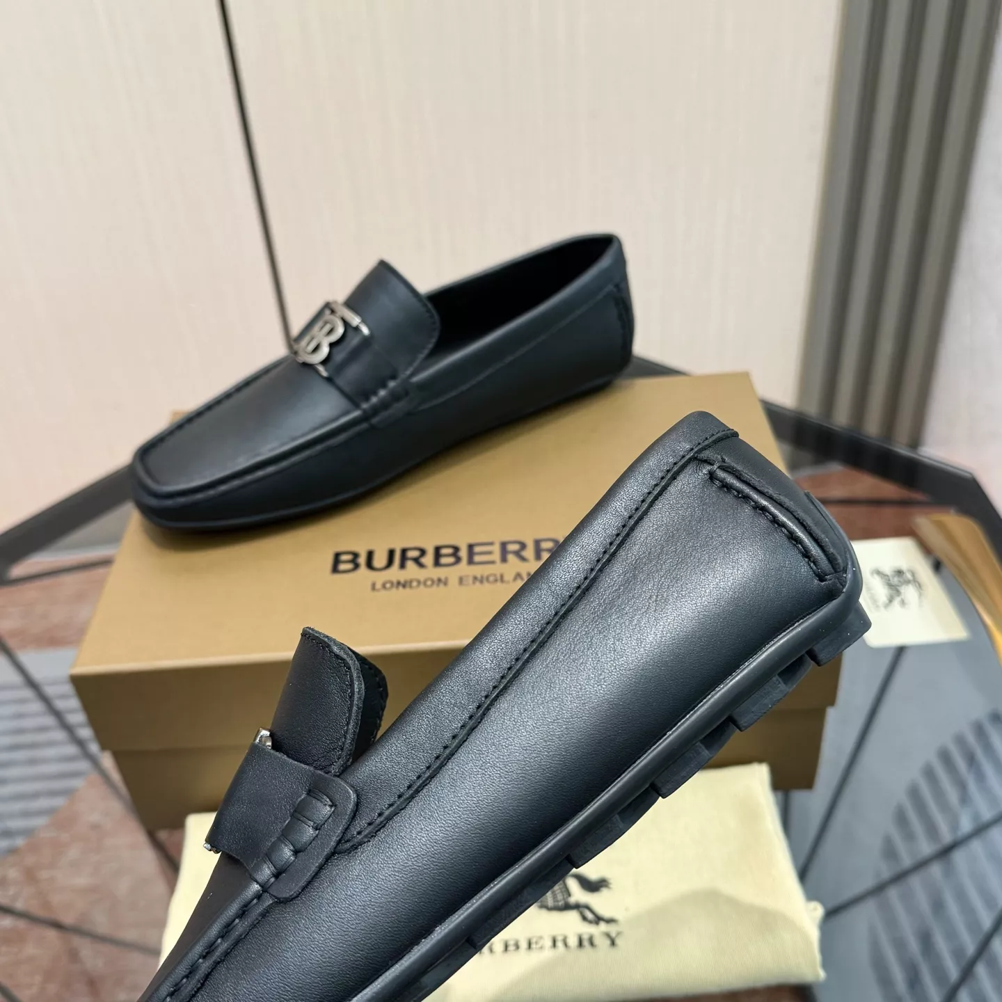 Burberry Leather Shoes For Men UrbanStyle 6577