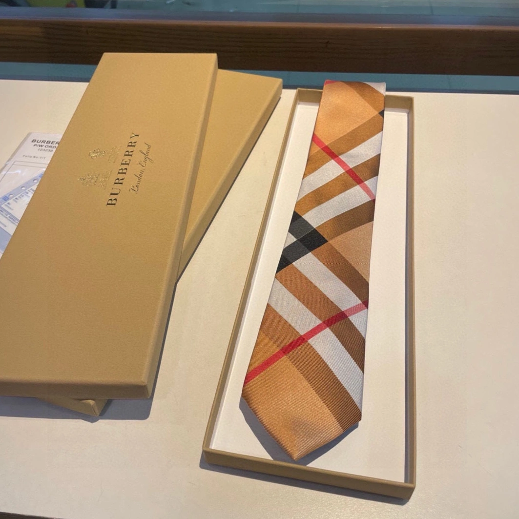 Burberry Necktie For Men Refined 5409