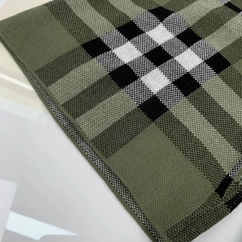 Burberry Pants For Unisex SmartChoice 499