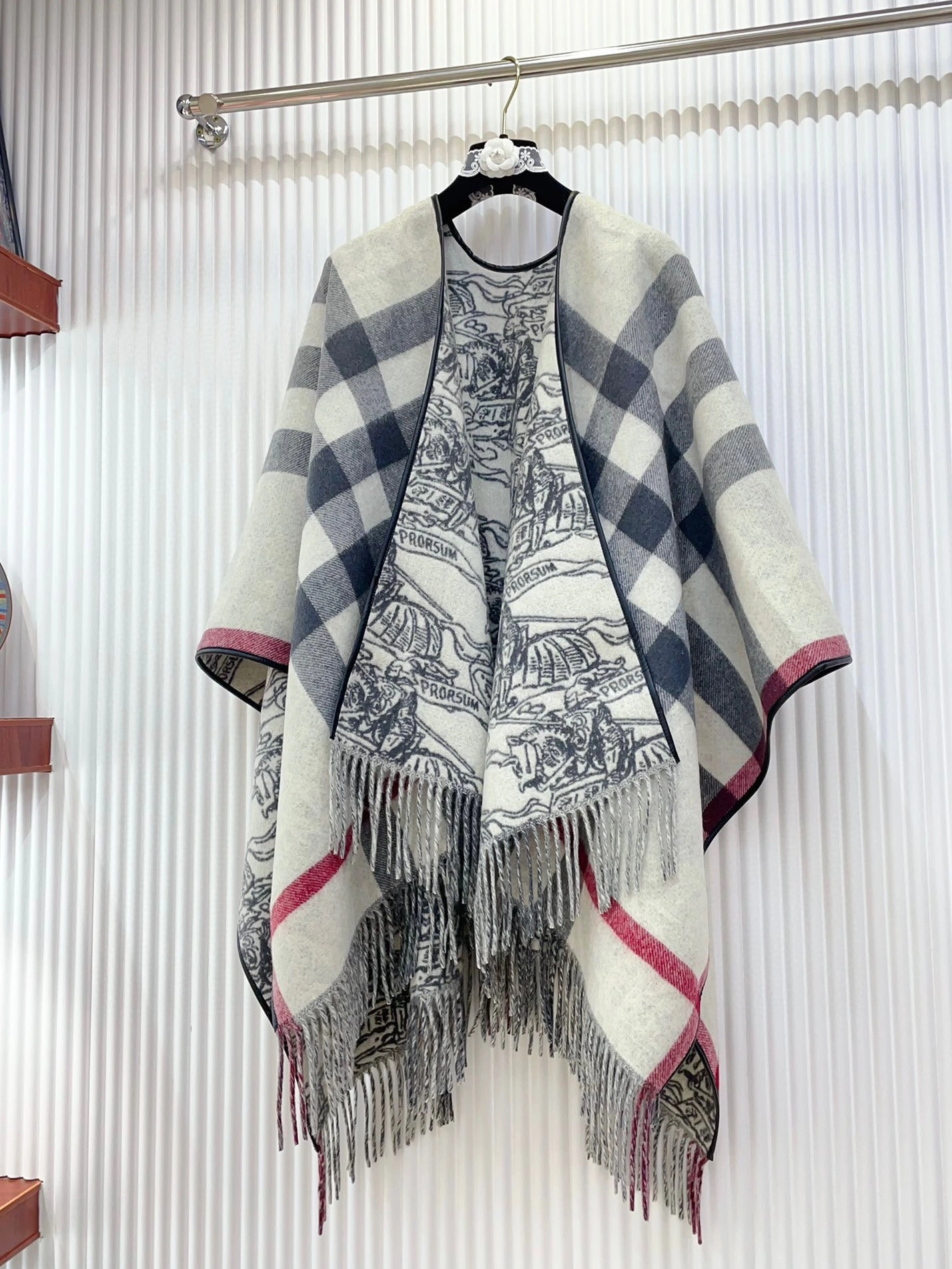 Burberry Poncho AllSeason 6161