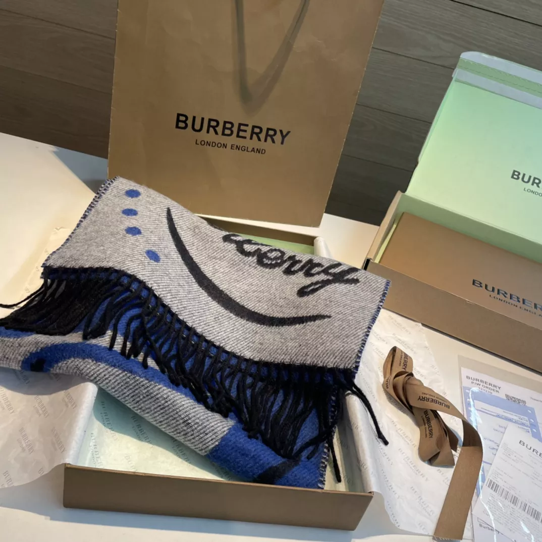 Burberry Scarf For Unisex Affordable 4897