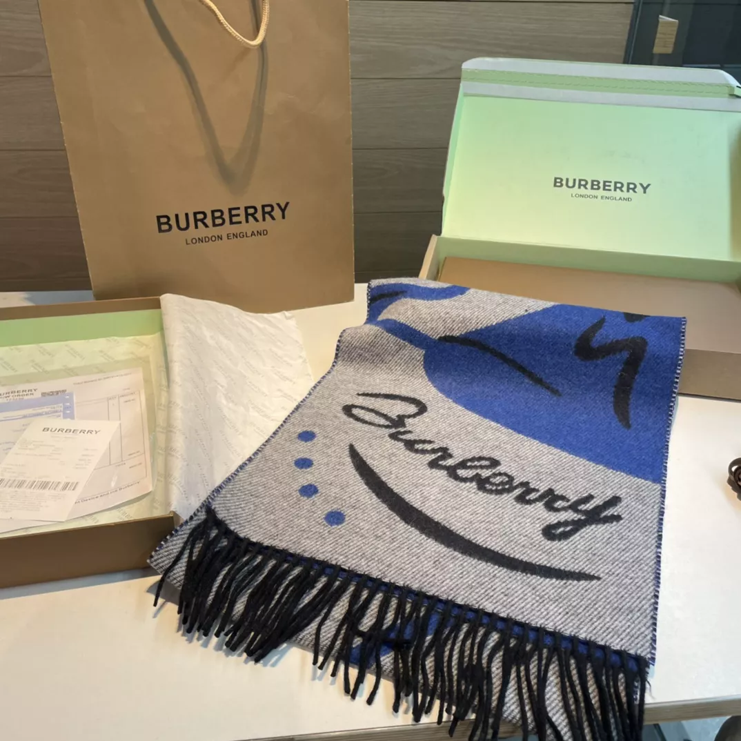 Burberry Scarf For Unisex Affordable 4897