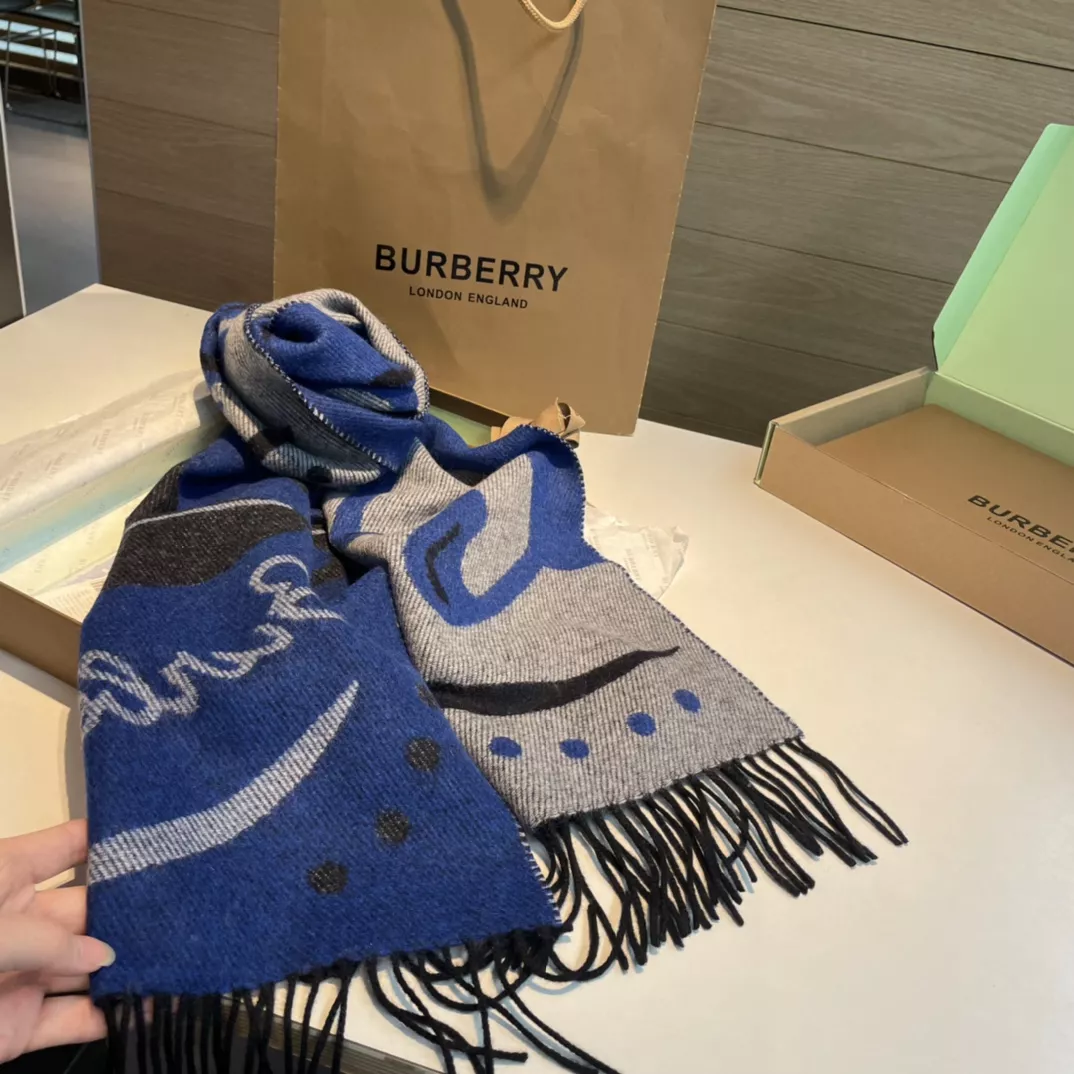 Burberry Scarf For Unisex Affordable 4897
