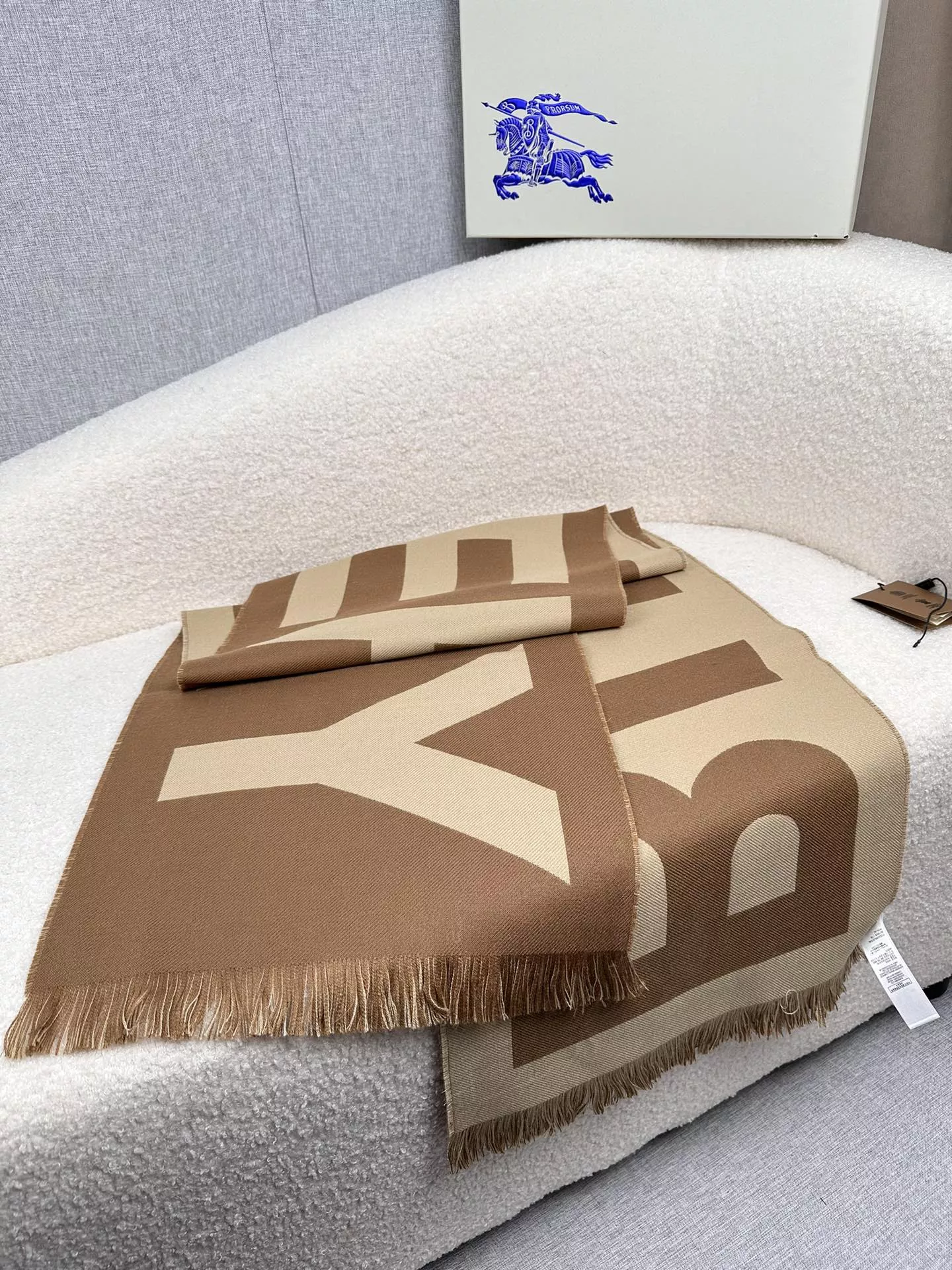 Burberry Scarf For Unisex Bold 6695