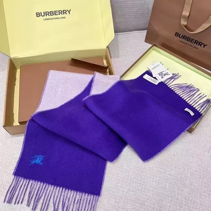 Burberry Scarf For Unisex Breathable 9409