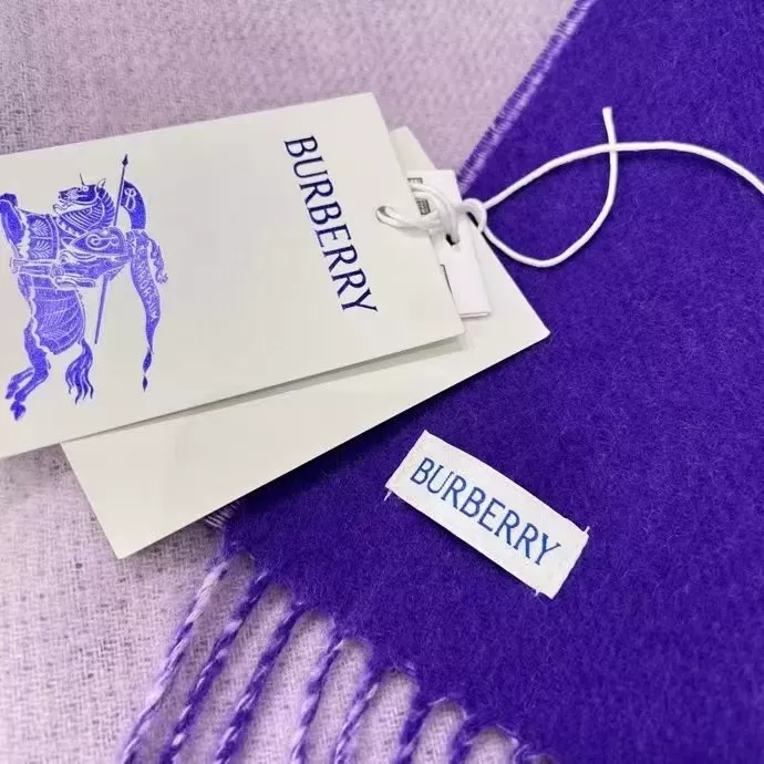 Burberry Scarf For Unisex Breathable 9409