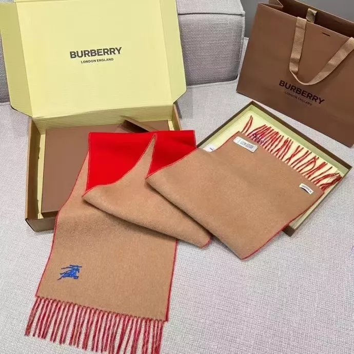 Burberry Scarf For Unisex StreetReady 2576