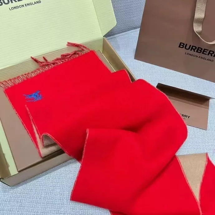 Burberry Scarf For Unisex StreetReady 2576