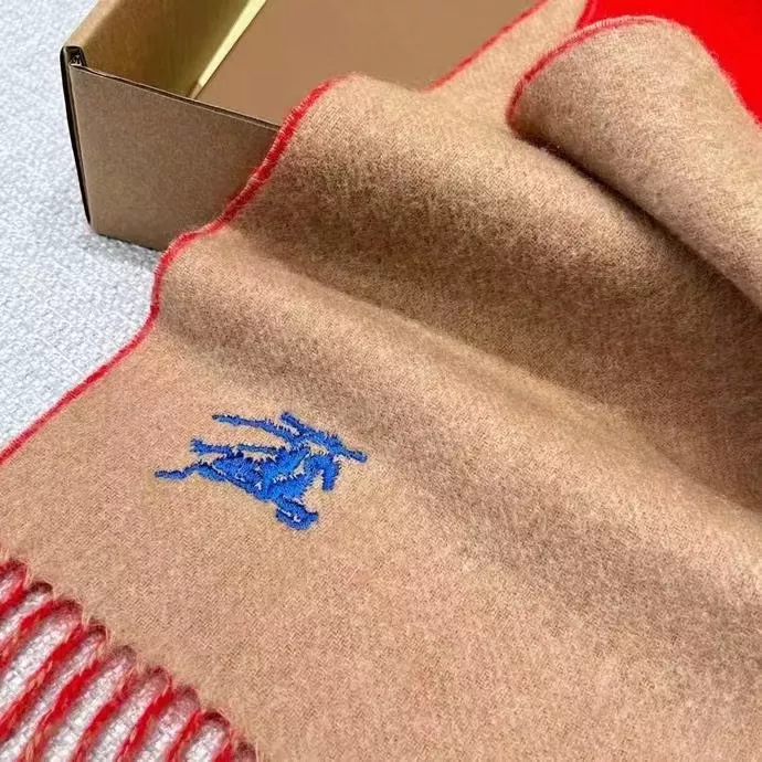 Burberry Scarf For Unisex StreetReady 2576