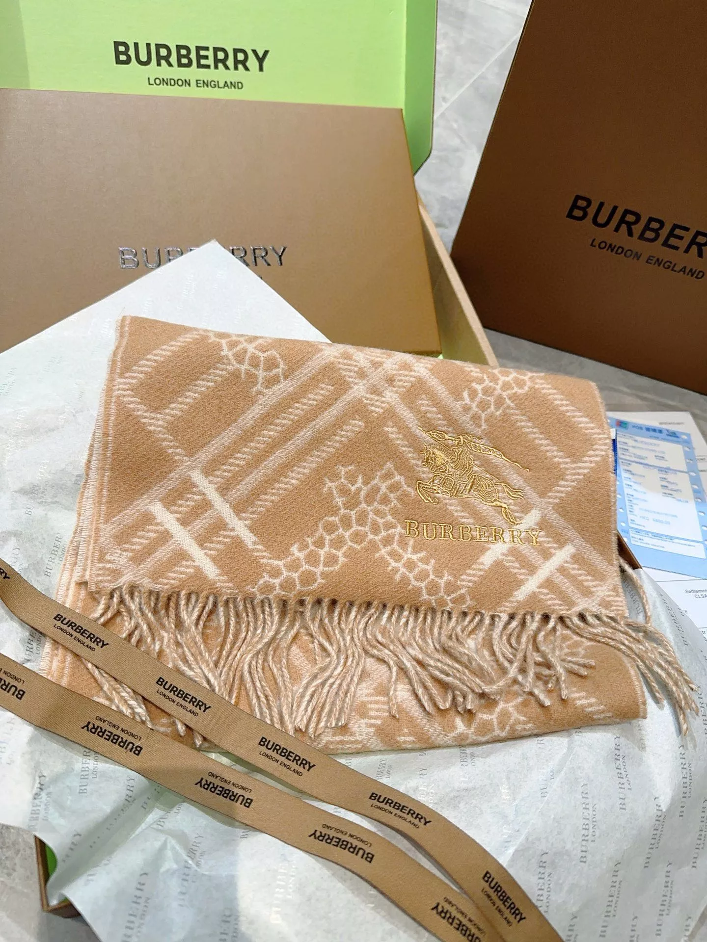 Burberry Scarf For Women Compact 9595