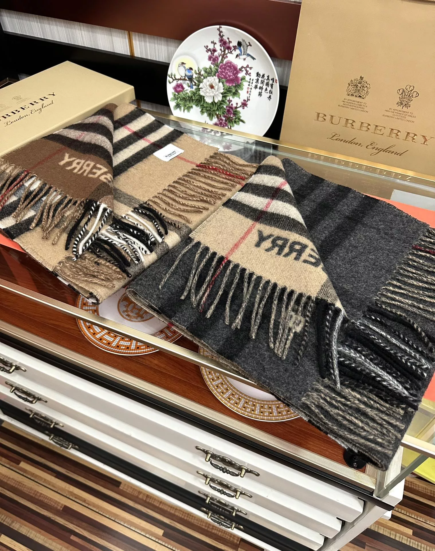 Burberry Scarf For Women Durable 3915