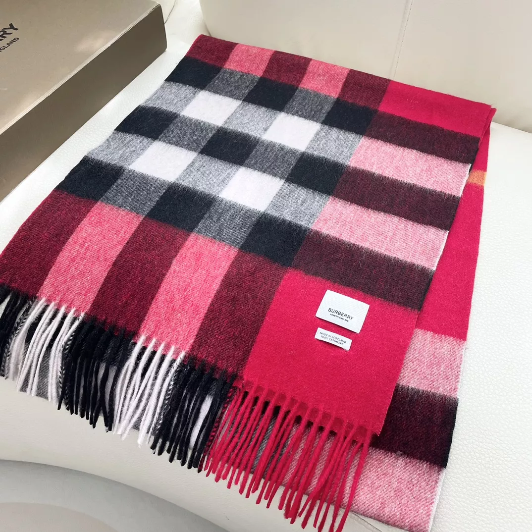 Burberry Scarf For Women Popular 1863