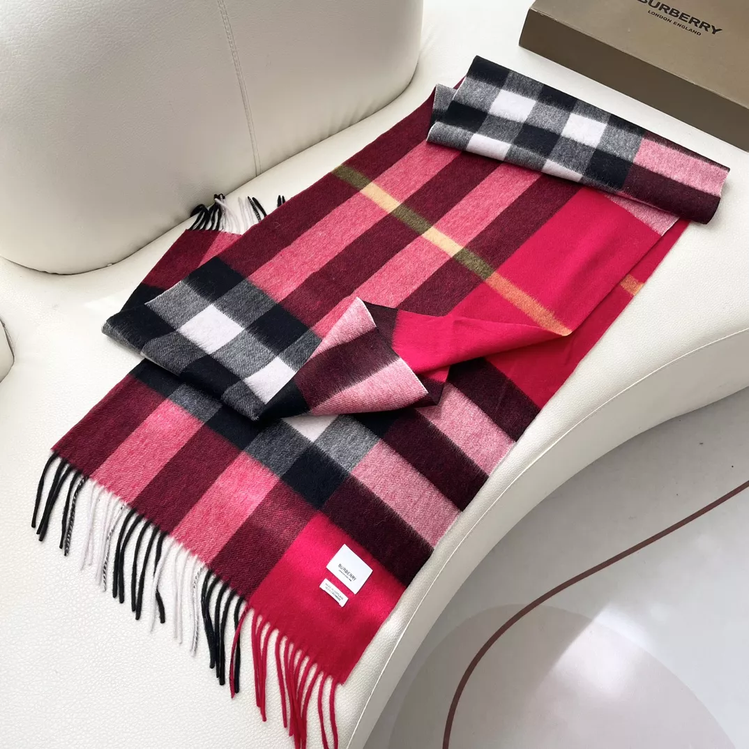 Burberry Scarf For Women Popular 1863