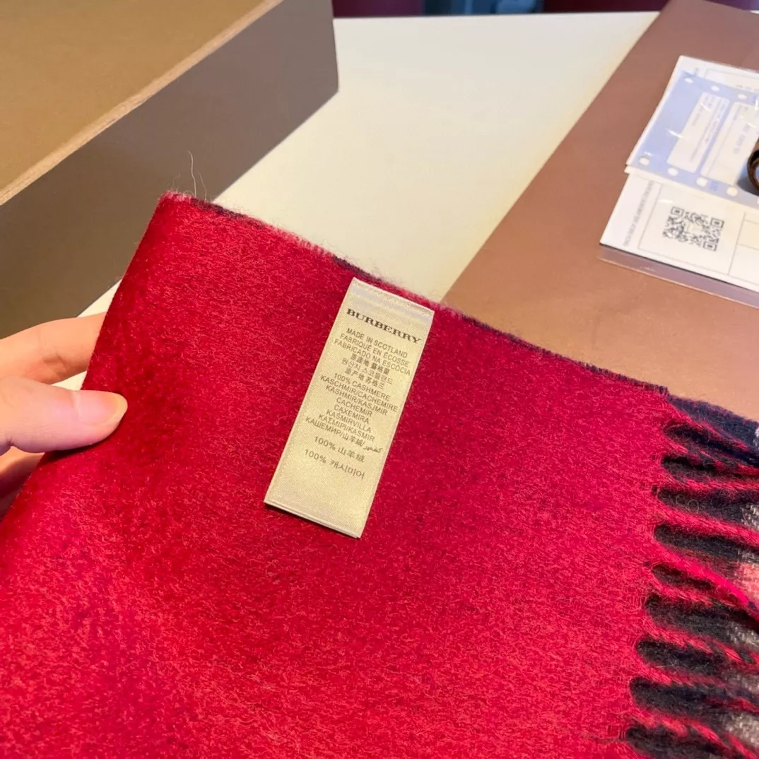 Burberry Scarf For Women Practical 9704