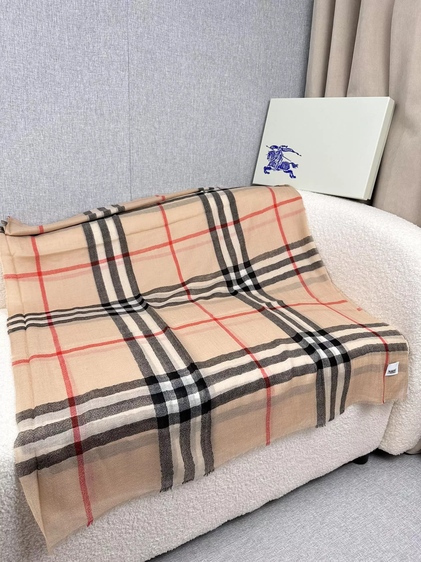 Burberry Scarf For Women Resilient 5561