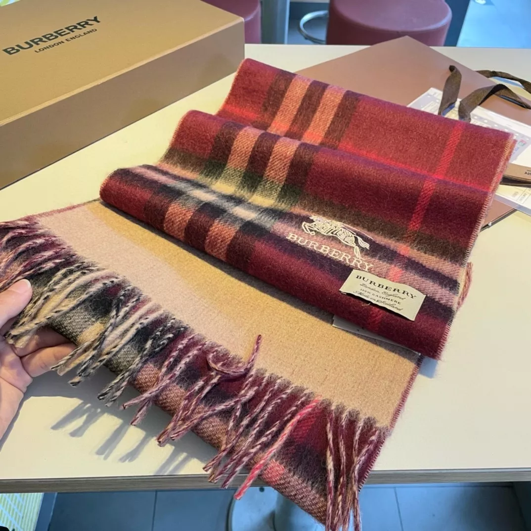 Burberry Scarf For Women SportInspired 2704