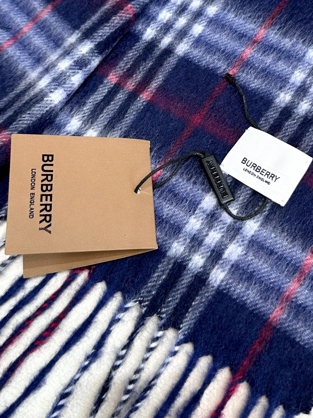 Burberry Scarf ModernLook 9159