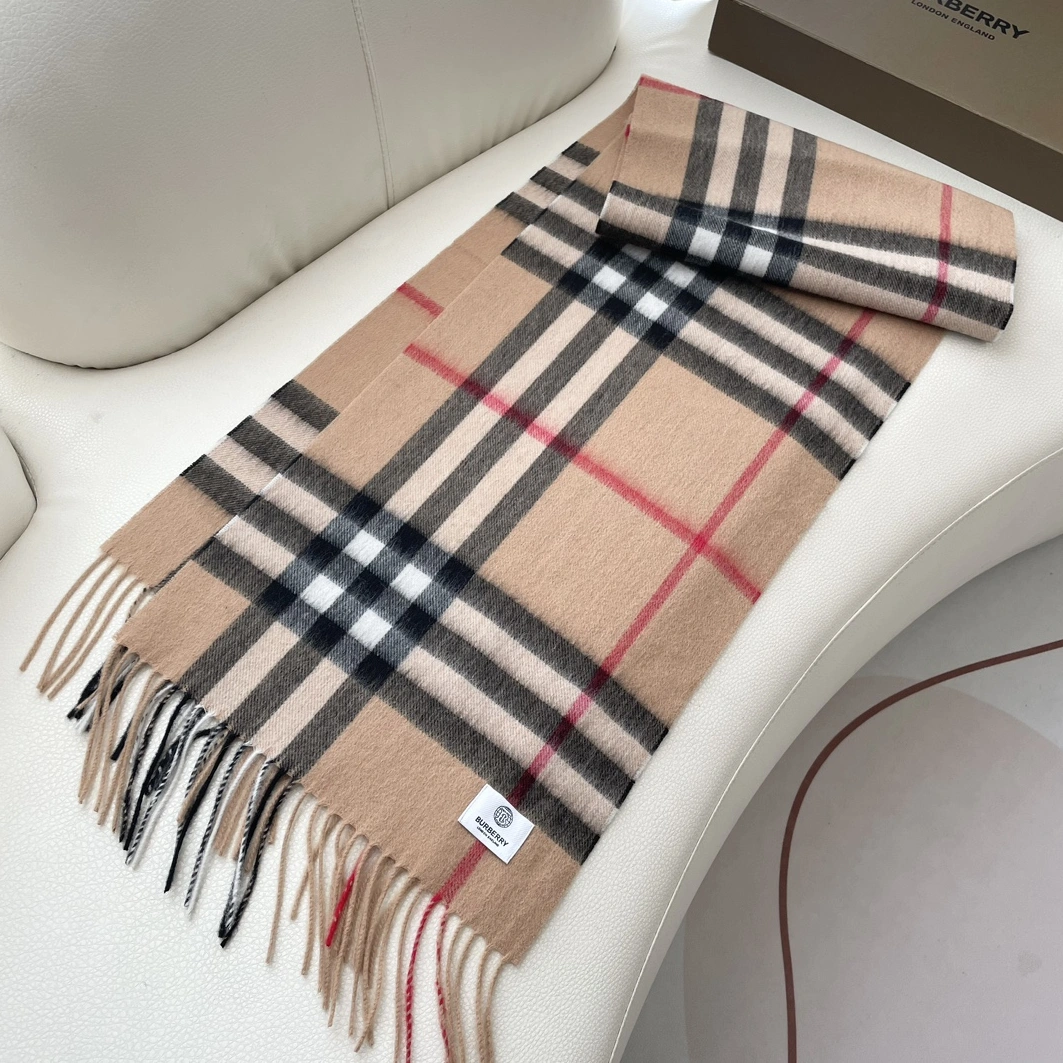 Burberry Scarf Trendy 9611
