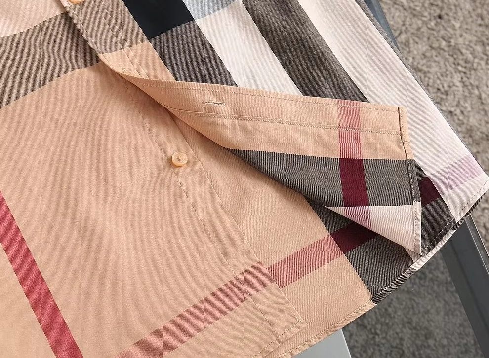 Burberry Shirts Short Sleeved For Men Breathable 7839