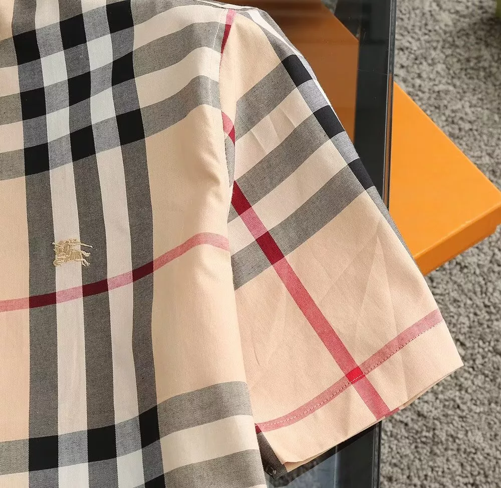 Burberry Shirts Short Sleeved For Men Flexible 6118