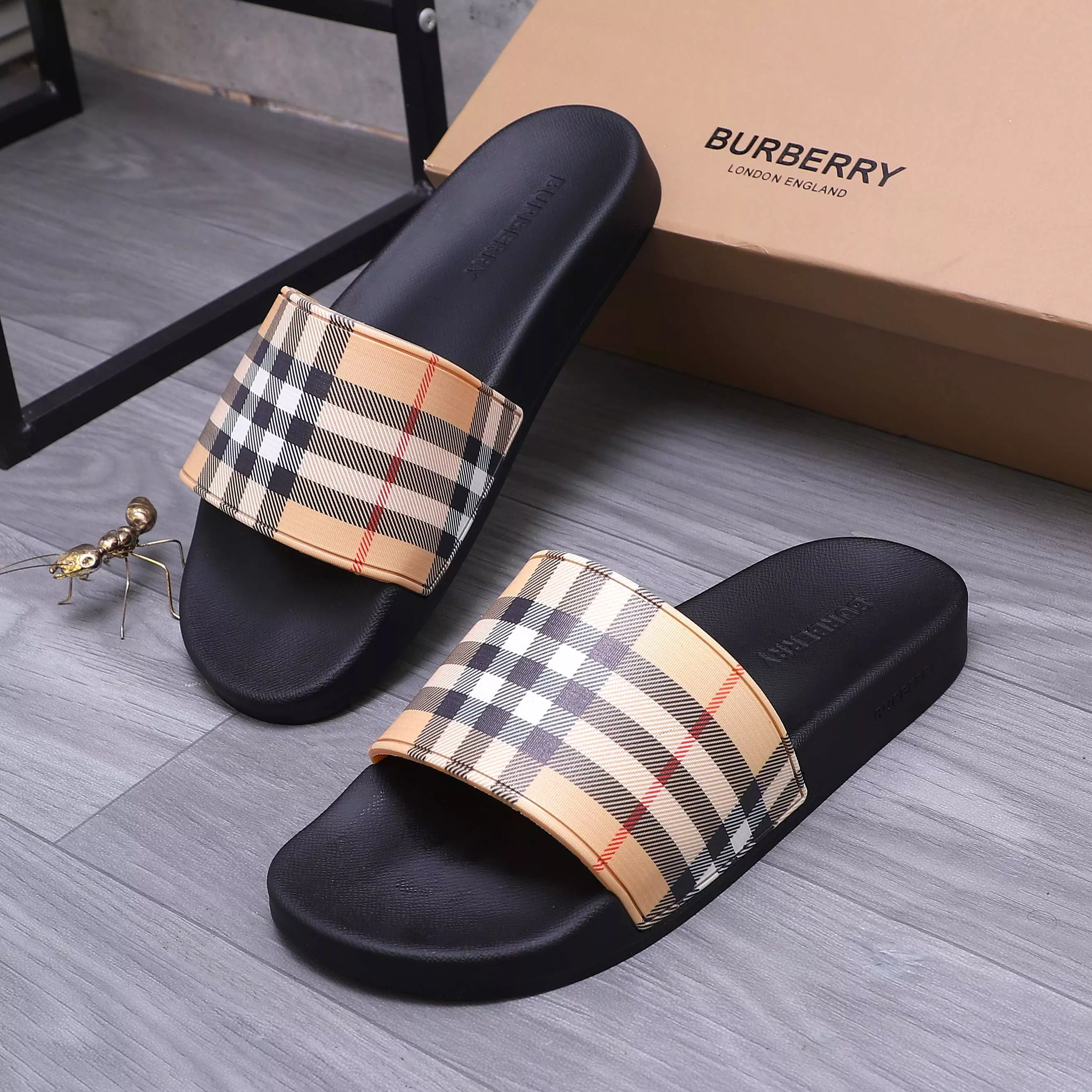 Burberry Slippers For Men BestValue 5274