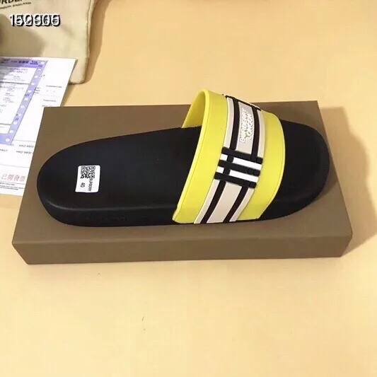 Burberry Slippers For Men Bright 1386
