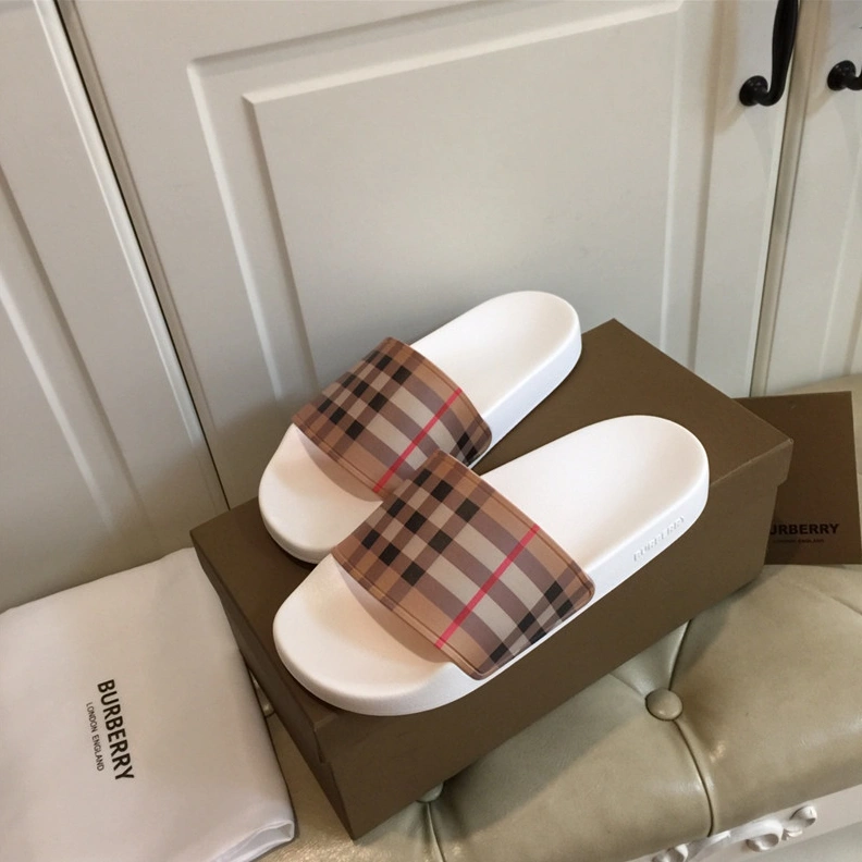 Burberry Slippers For Men Durable 7643