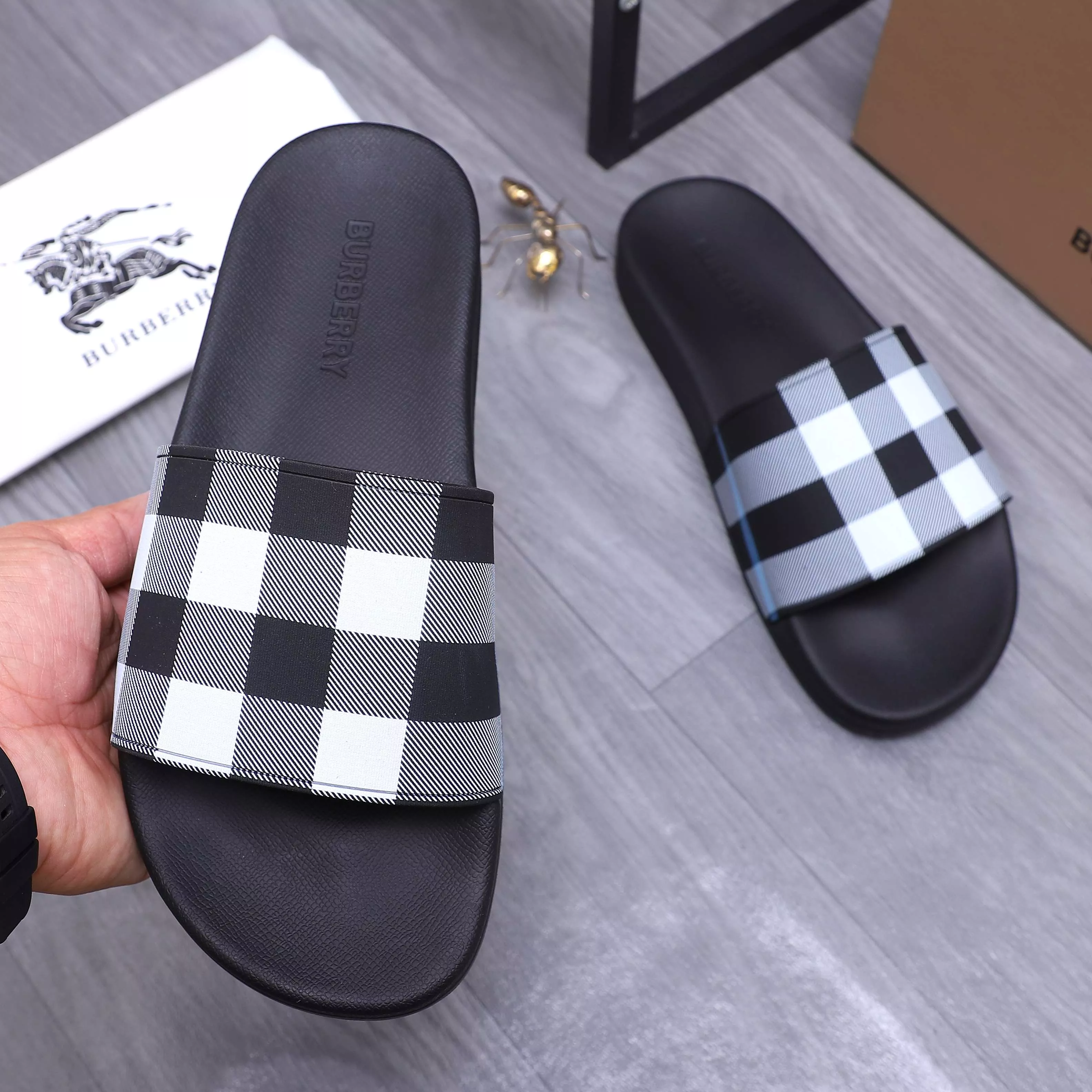 Burberry Slippers For Men Efficient 5578