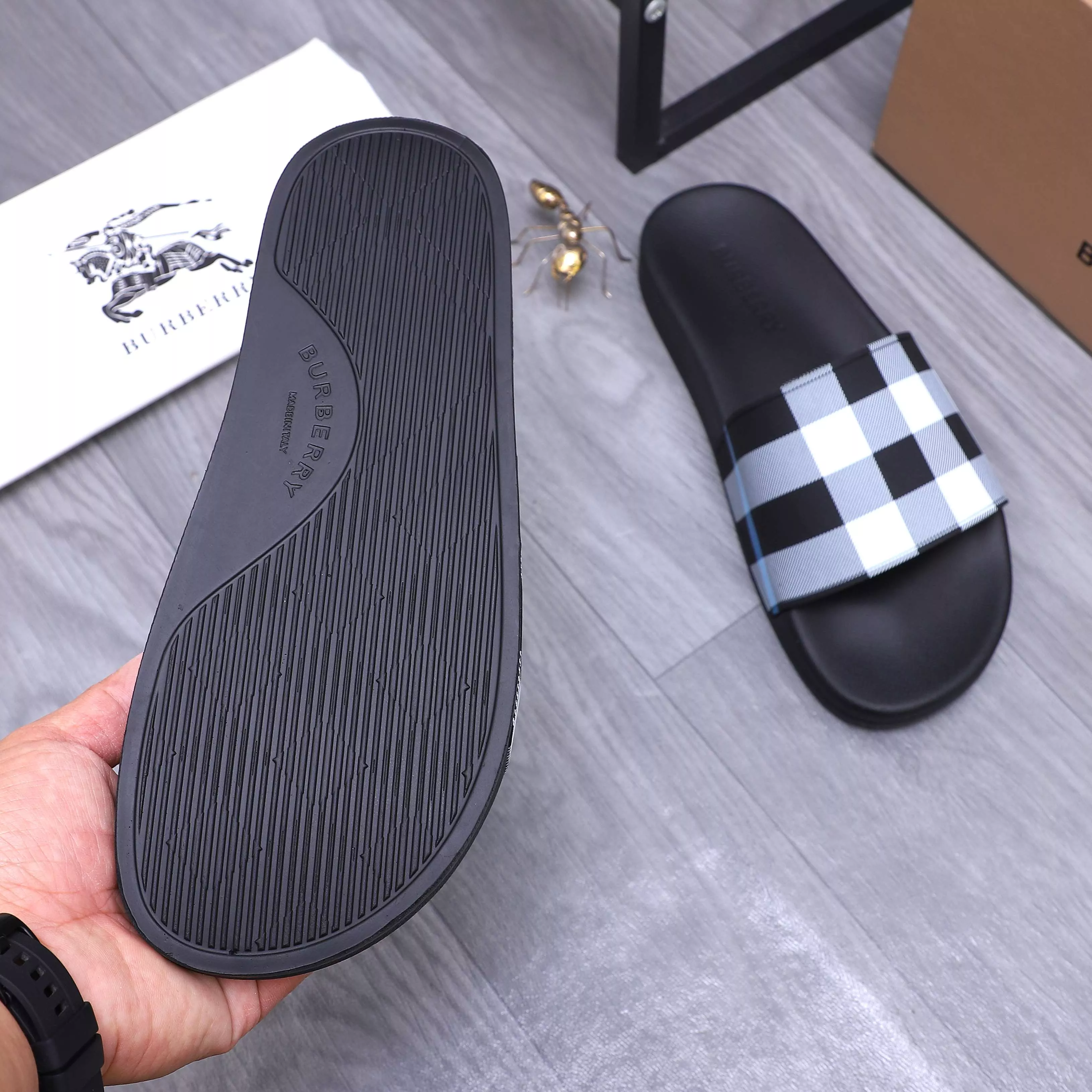 Burberry Slippers For Men Efficient 5578
