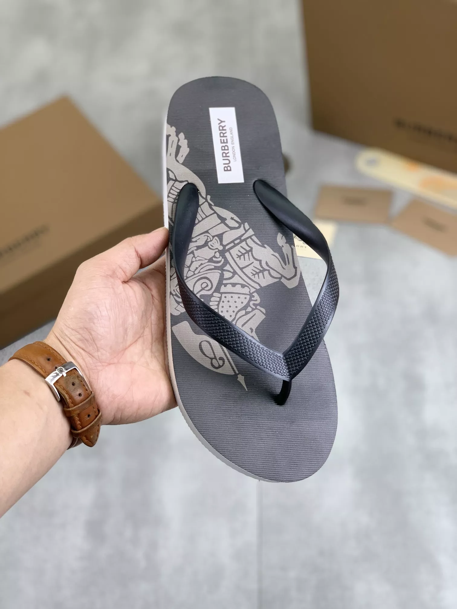 Burberry Slippers For Men Reliable 2603